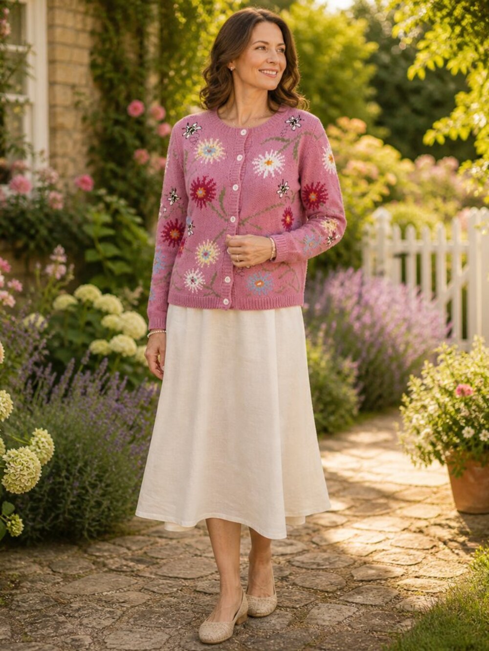 Talbots Hand-Knit Floral & Bee Cardigan — Rare Collectible (Size L)